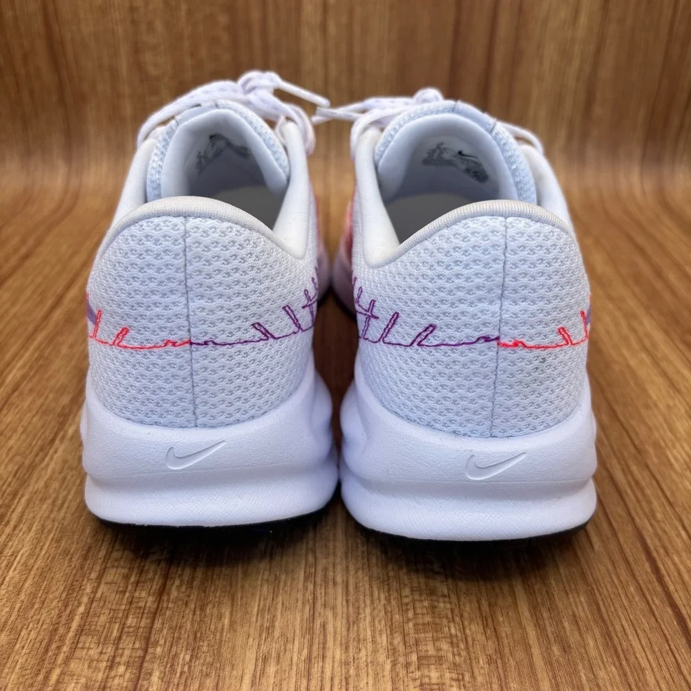 Nike Run Defy Running Shoes Womens 6 White Hydrangeas HM9593-102 Sneakers NEW - Picture 4 of 8